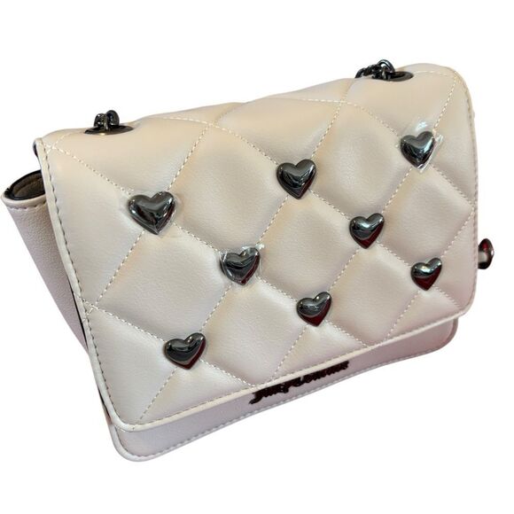 Juicy Couture Off White Quilted Crossbody w/Gun Metal Hearts & Shoulder Strap. - Picture 2 of 8